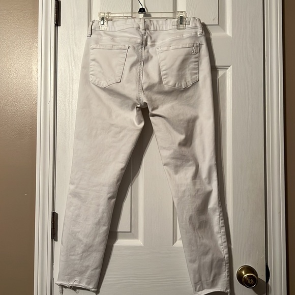 Articles of Society Distresses Frayed Hem Skinny Jean - Size 31 - Picture 5 of 7
